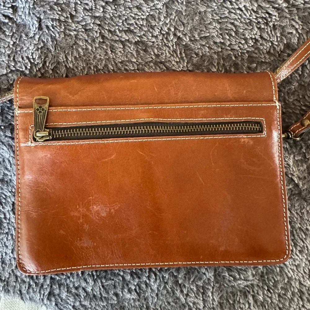 PATRICIA NASH Lanza Leather Crossbody Bag